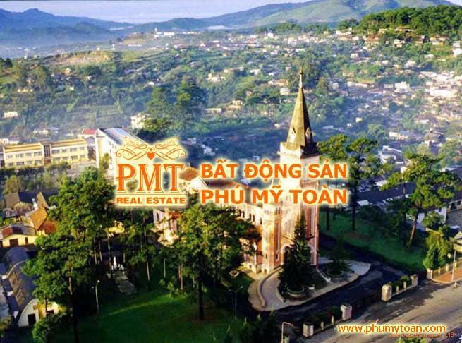 Biệt thự mới đẹp mặt tiền đường Nguyên Phi Ỷ Lan. Gần KDL Thung Lũng Tình Yêu, cách bệnh viện Nhi khoản 500m. Đường nhựa ô tô 7m. Diện tích: 316 m2 (8,2x38,6m). Giá bán: 17 tỷ