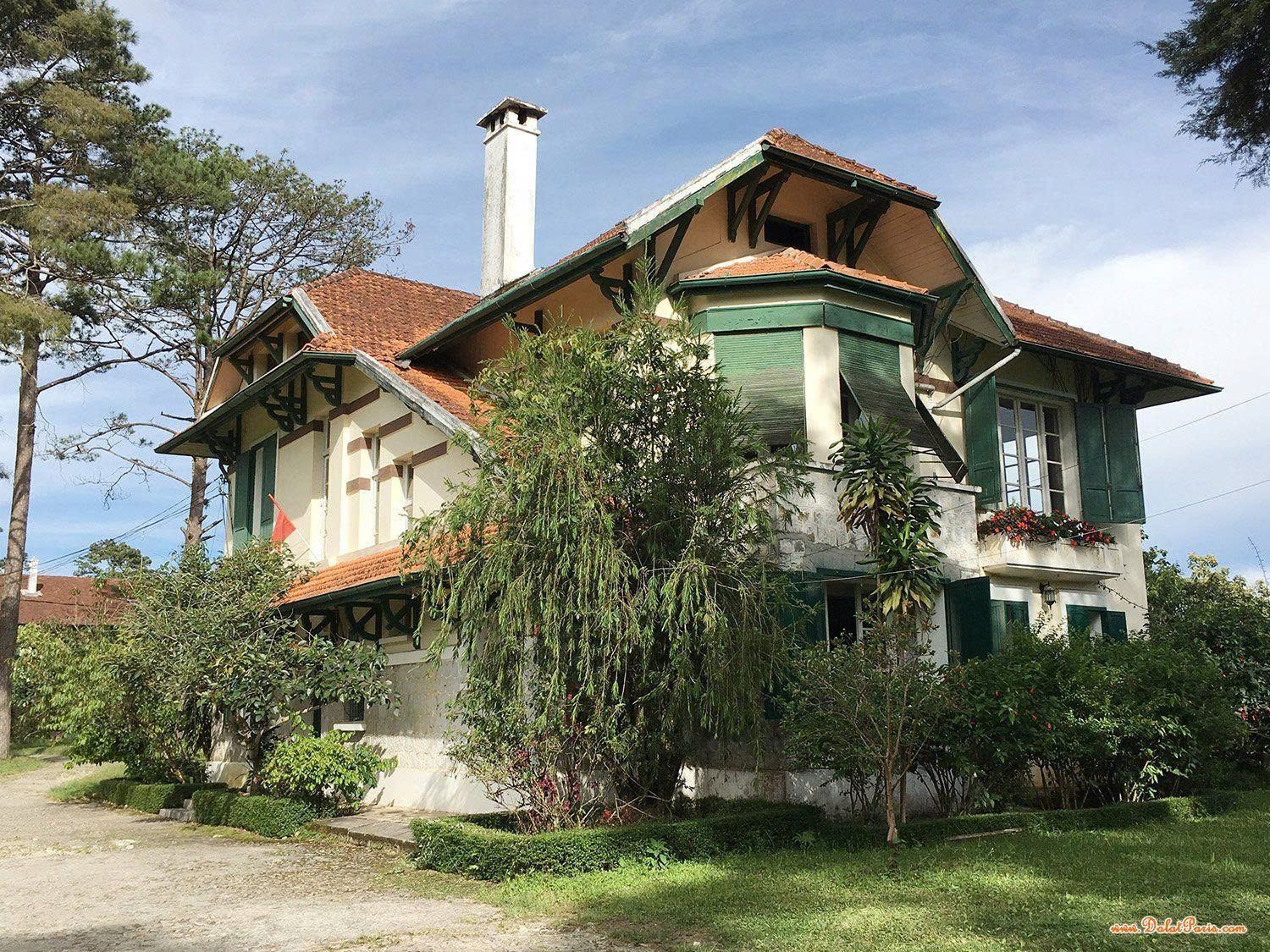 Đất biệt thự đường Lê Hồng Phong, P4, TP Đà Lạt. DT 320.81m2. Cách Hồ Xuân Hương khoản 1km. Khu phố đông đúc. Giá 15 tỷ