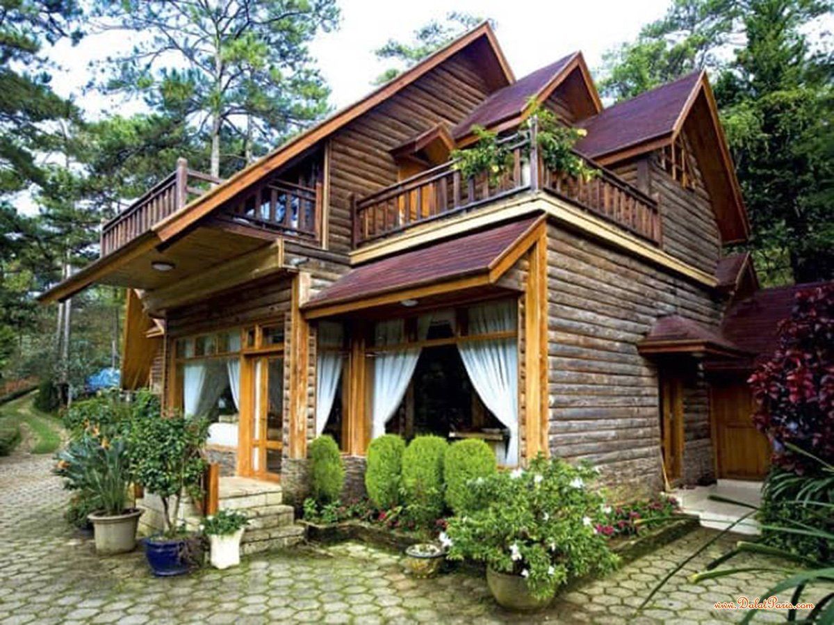 Nhà phố kinh doanh và 1 homestay đang kinh doanh mặt tiền đường Hà Huy Tập, lô 2 mặt tiền thuận tiện kinh doanh các ngành nghề. giá bán 110 tỷ