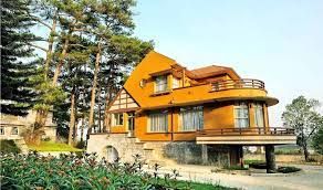 Cần bán đất xây dựng 300m2 đường đông tĩnh, có 1 nhà cấp 4 cũ trên đất. view nhà lồng. giá 7.8 tỷ